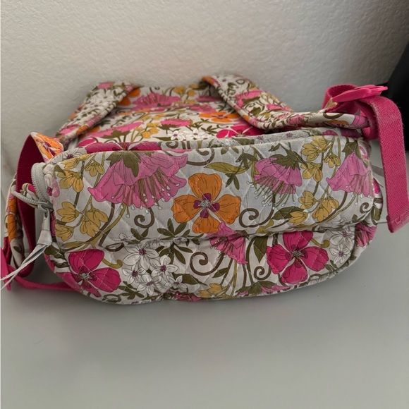 Vera Bradley Backpack - Picture 4 of 8